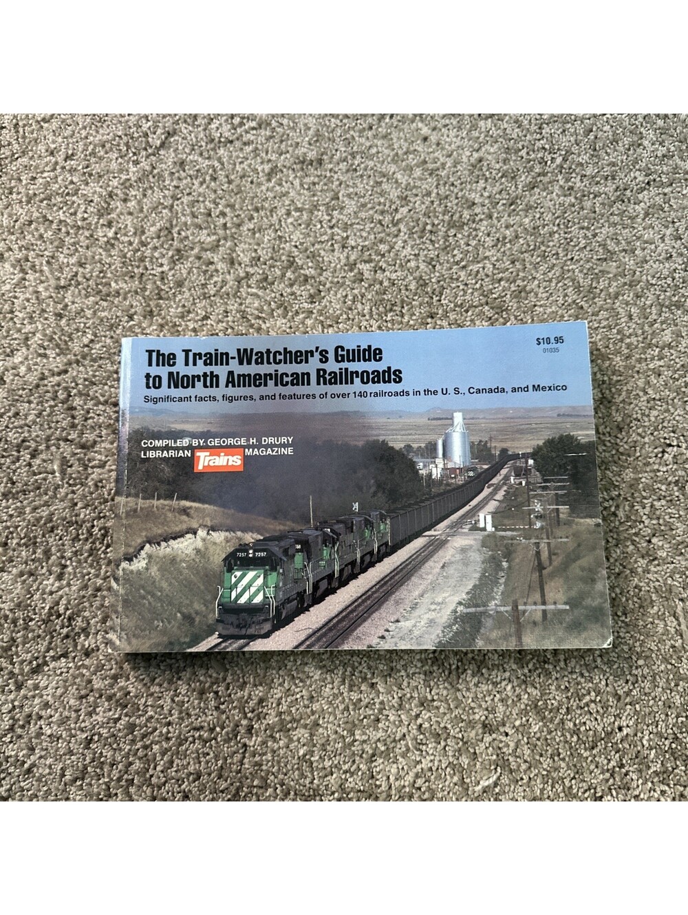 Train Watcher's Guide to North American Railroads, The by Drury Soft Cover